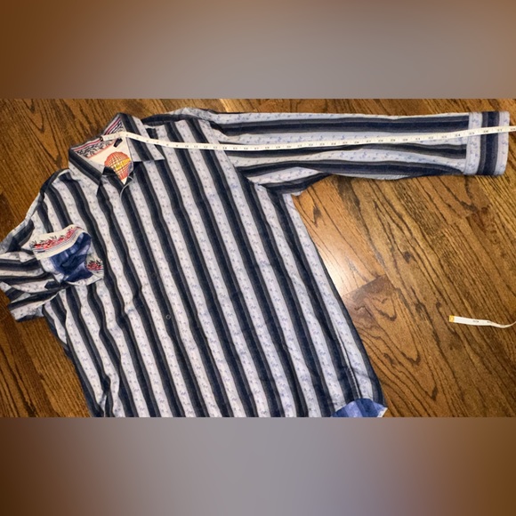 Robert Graham Stripped button down - Picture 6 of 6